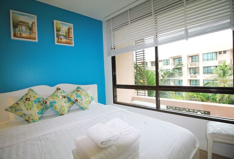 プールビューの2ベッドルームアパート, Marrakesh Condo Residence By Hua Hin Property Online