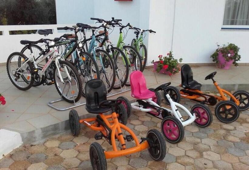 דירת שני חדרים, Paradisio Baby & Kinder