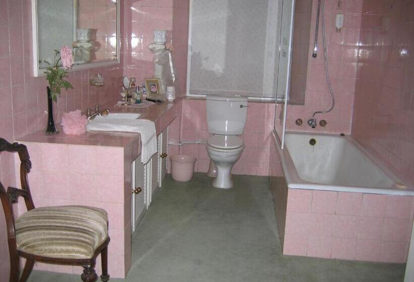 سوییت لوکس, Villa Victoria Executive Guest House