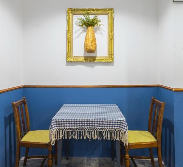 デラックスルーム, Stockhome Hostel Ayutthaya
