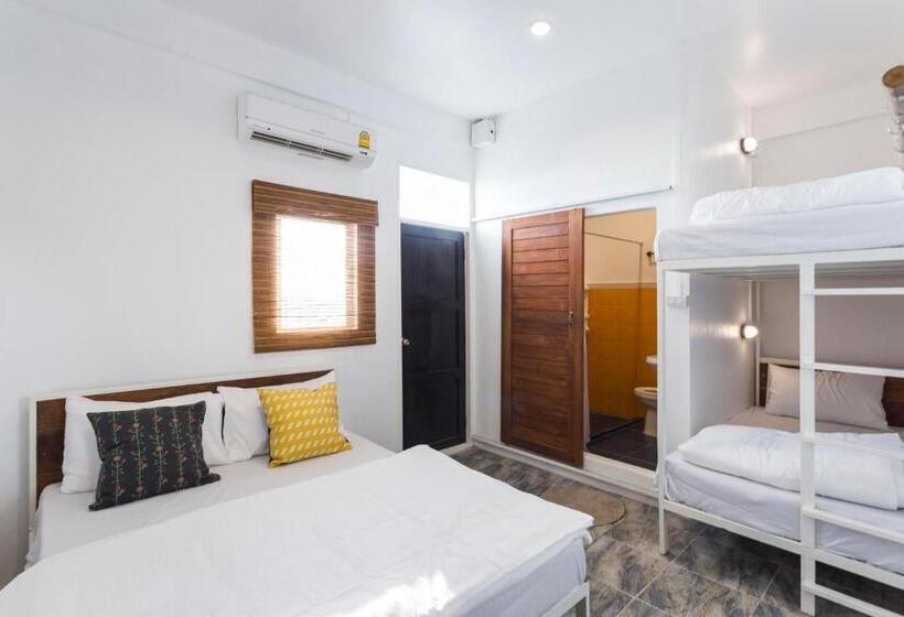 غرفة عائلية, Stockhome Hostel Ayutthaya