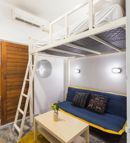 スタンダードルーム, Stockhome Hostel Ayutthaya