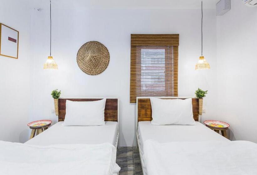 スタンダードルーム, Stockhome Hostel Ayutthaya