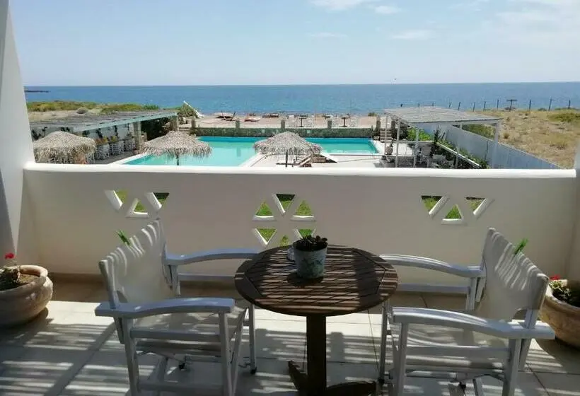 استودیوی استاندارد با چشم‌انداز دریا, Vina Beach