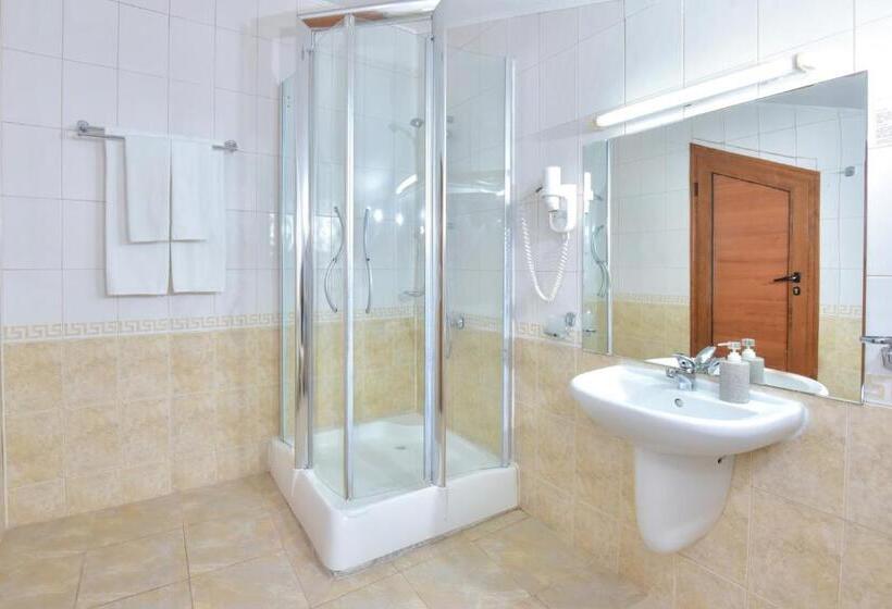 جناح, Diva Hotel & Thermal Pool