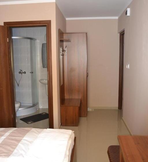 スタンダードルーム, Ik Karter