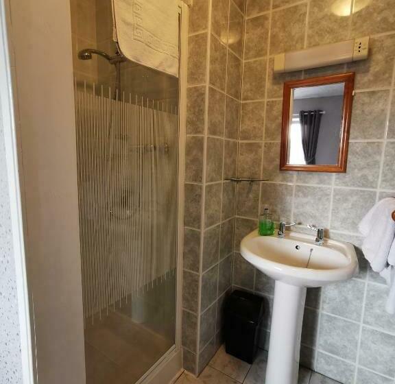 חדר סטנדרט, Whitehouse Guest House
