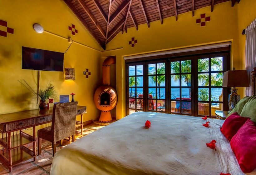 Deluxe Suite King Bed, Caribe Tesoro