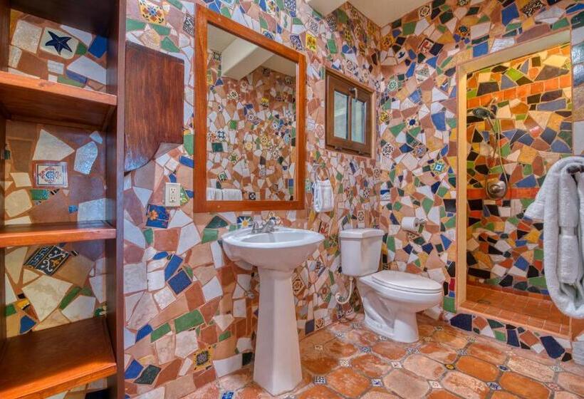 سوییت با چشمانداز دریا, Caribe Tesoro