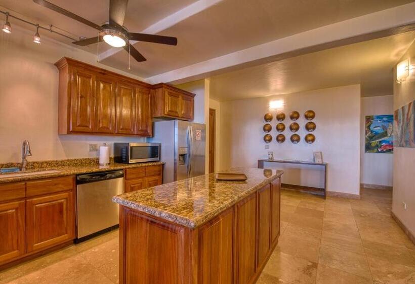 سوئیت 2 خوابه, Caribe Tesoro