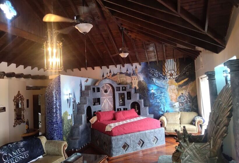 Deluxe Suite King Bed, Caribe Tesoro