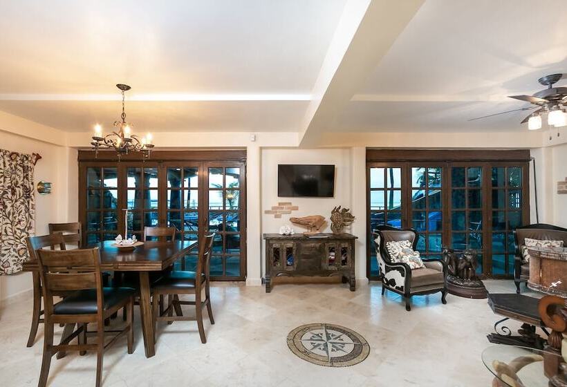 ویلا دلوکس 3 خوابه, Caribe Tesoro