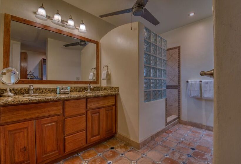 سوئیت دلوکس 2 خوابه, Caribe Tesoro