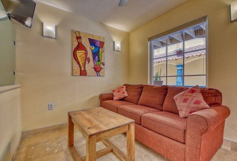 سوئیت با تخت بزرگ, Caribe Tesoro