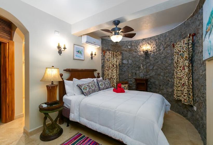 ویلا دلوکس 3 خوابه, Caribe Tesoro