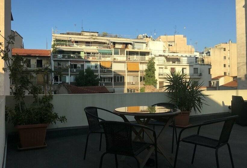 スタンダードスタジオ, Concierge Downtown