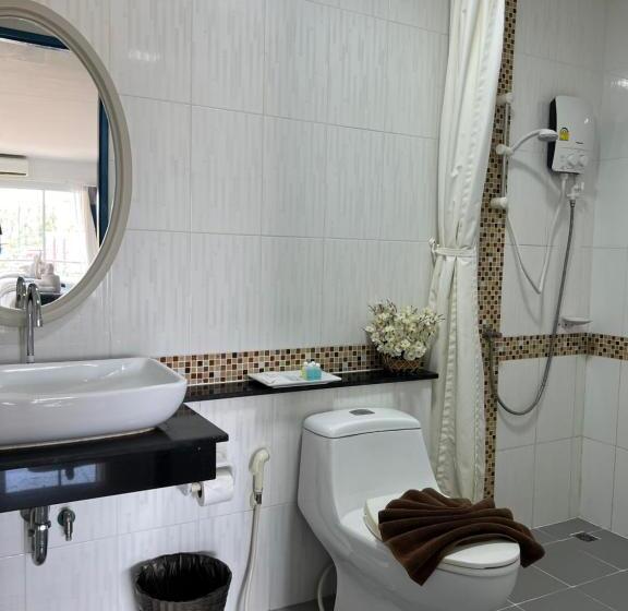 غرفة عائلية, Ancora Y&w Boutique