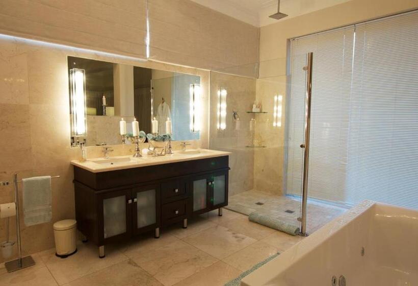 프레지덴셜 스위트, Island Way Villa