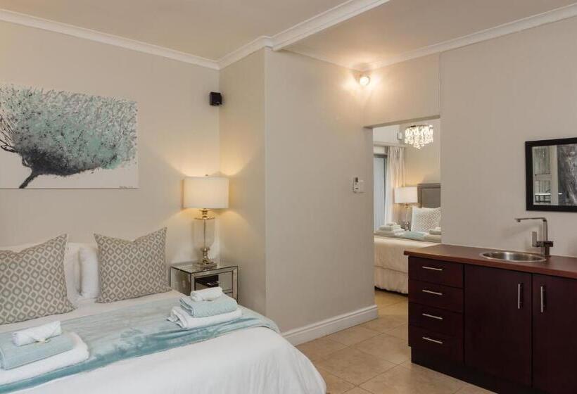 패밀리 룸, Island Way Villa