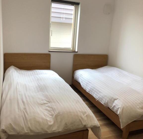 Номер Стандарт, Minshuku Cress