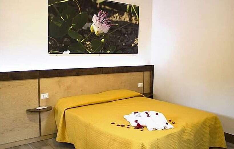 استودیوی استاندارد, Residence Casale Verderame