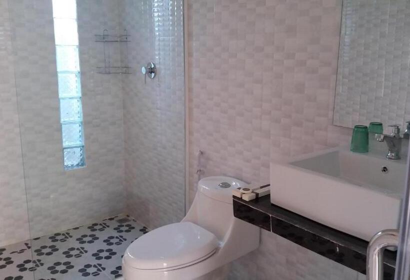 חדר סטנדרט עם מיטת קינג, Spayhiti