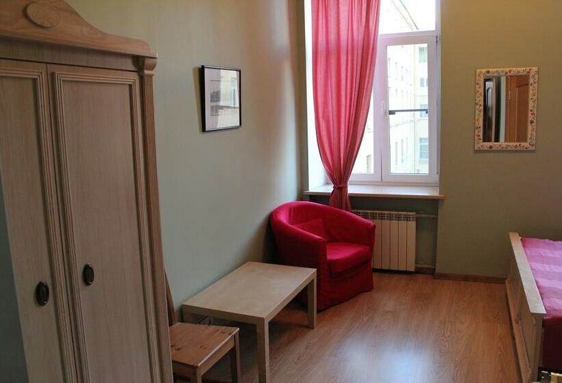 标准间, Randhouse