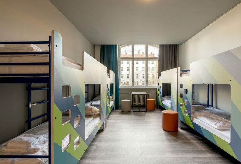 تختخواب در اتاق مشترک, a&o Berlin Friedrichshain