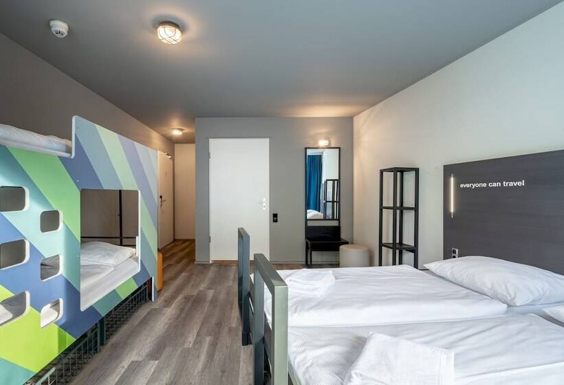 تختخواب در اتاق مشترک, a&o Berlin Friedrichshain