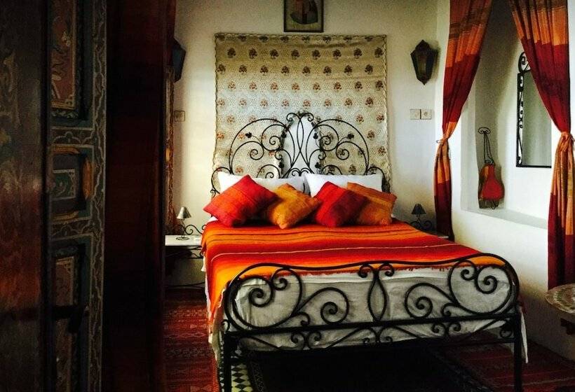 标准间, Dar Hafsa