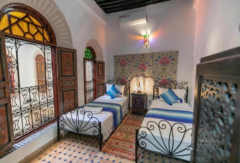 标准间, Dar Hafsa