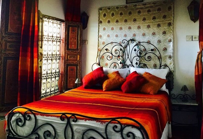 标准间, Dar Hafsa