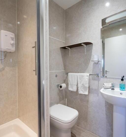 اتاق استاندارد سه نفره, Kingsley Guest House