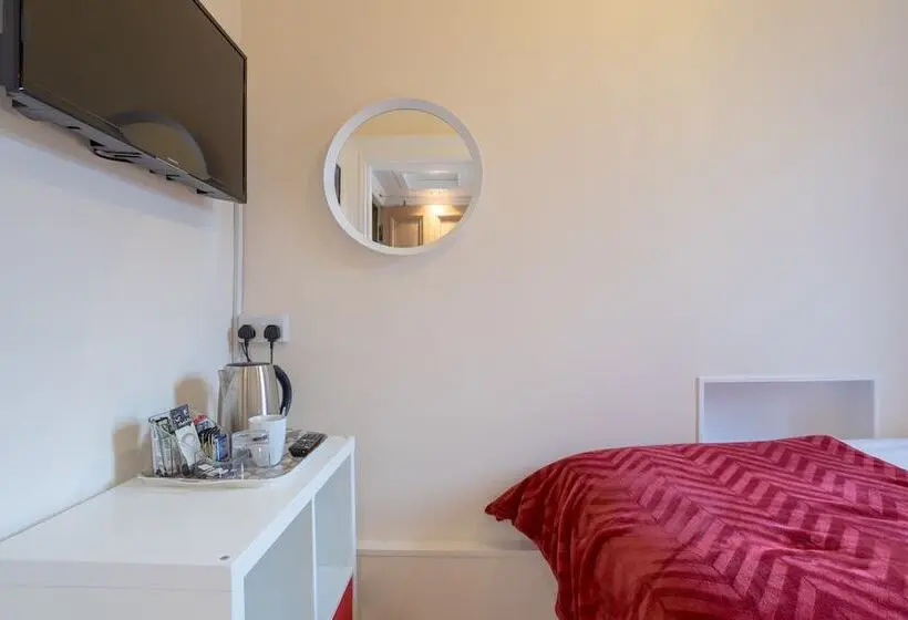 اتاق استاندارد یک نفره, Kingsley Guest House