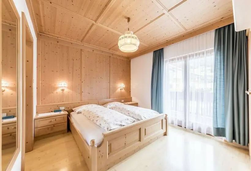اتاق استاندارد چهار تخته, Garni Hotel Residence Diamant