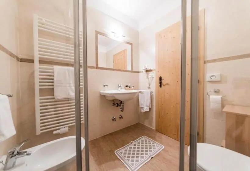 آپارتمان 1 خوابه همکف, Garni Hotel Residence Diamant