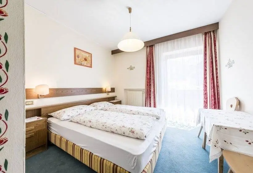 اتاق استاندارد یک نفره, Garni Hotel Residence Diamant