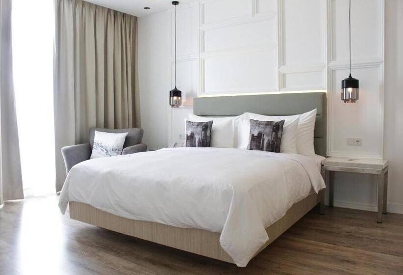 جناح, Vertu Harmoni Jakarta