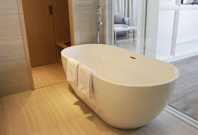 جناح, Vertu Harmoni Jakarta