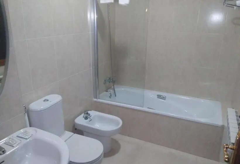 اتاق راحتی سه تخته, Pazo De Monterrei