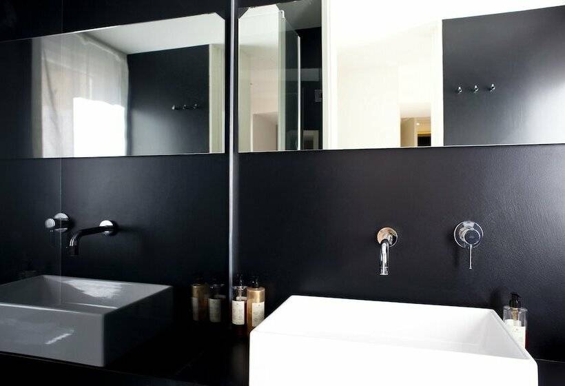 اتاق لوکس, Sora Luxury Inn