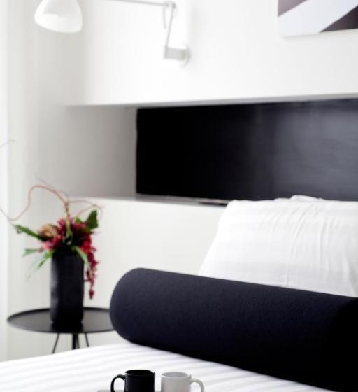 سوییت لوکس, Sora Luxury Inn