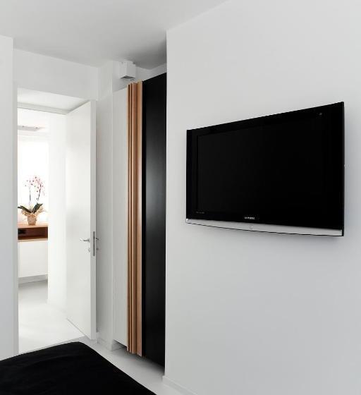 سوییت لوکس, Sora Luxury Inn