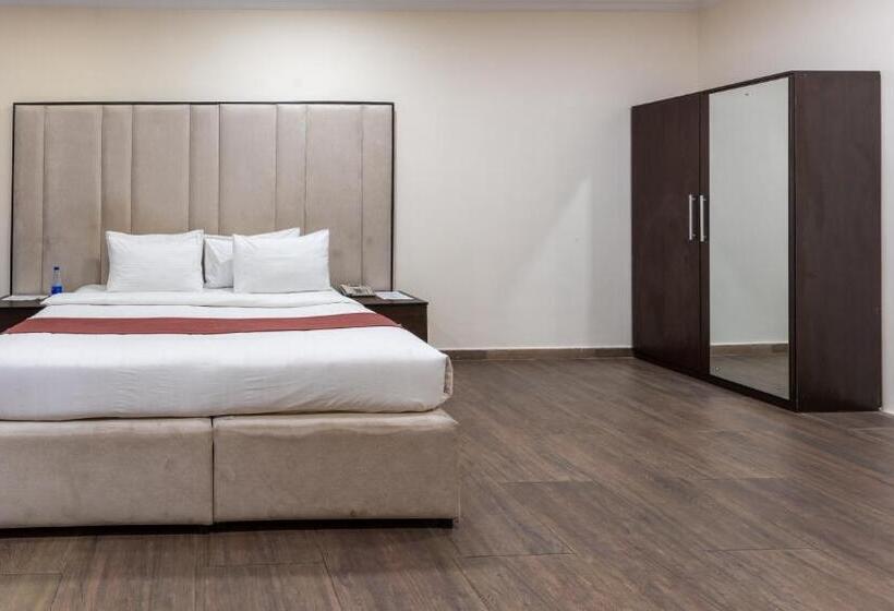اتاق استاندارد با تخت بزرگ, The Guest House