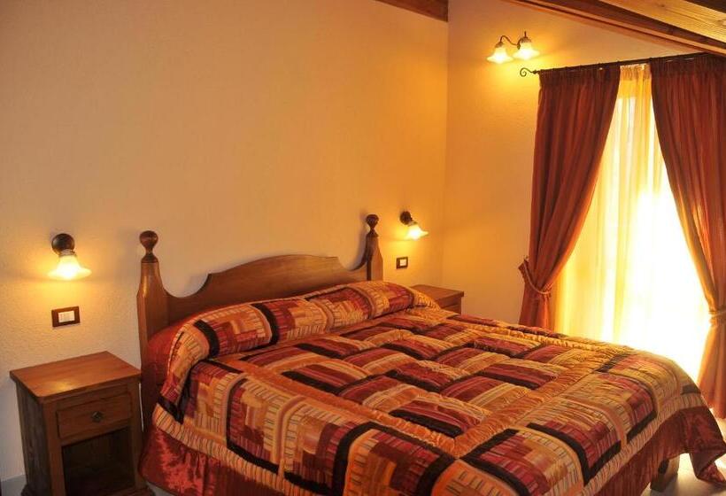 غرفة قياسية مزوَّدة بشُرفة, Affittacamere Les Noyers