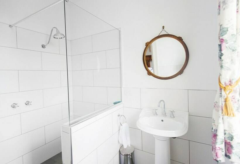 غرفة كلاسيكية, Boscobel Of Tasmania