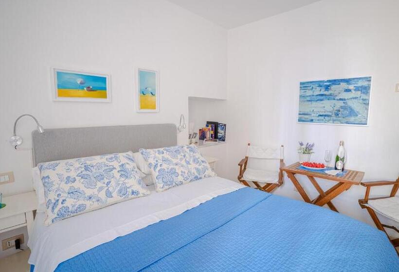 اتاق استاندارد با بالکن, Solemare