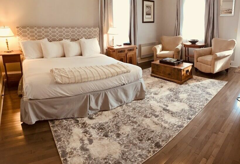 海の見えるダブルベッドスタンダードルーム, Treadwell Inn
