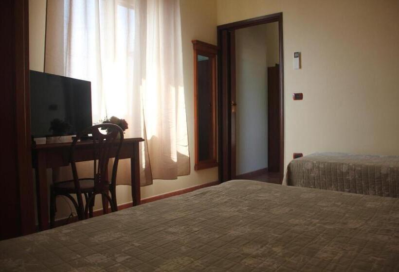 Triple Room Sea View, Villino Gregoraci Relais