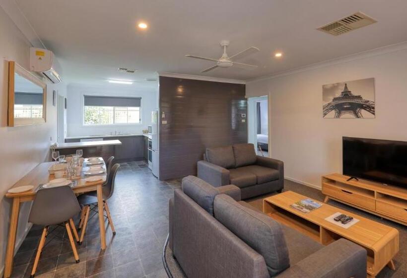 شقة غرفة نوم واحدة بالطابق الأرضى, Colonial Motel & Apartments